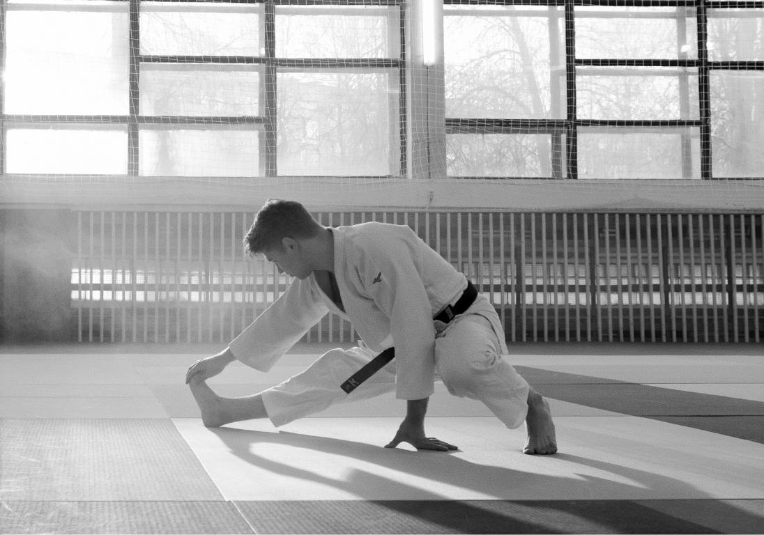 Cómo Prevenir y Tratar Lesiones Comunes en Practicantes de Taekwondo